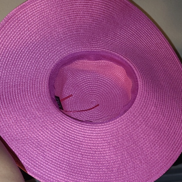 💕NWT Fuschia Beach Hat w/Bling Embellishments💕 - Picture 5 of 11